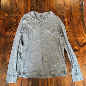 Ibex Merino Wool Long Sleeve Henley Size Medium